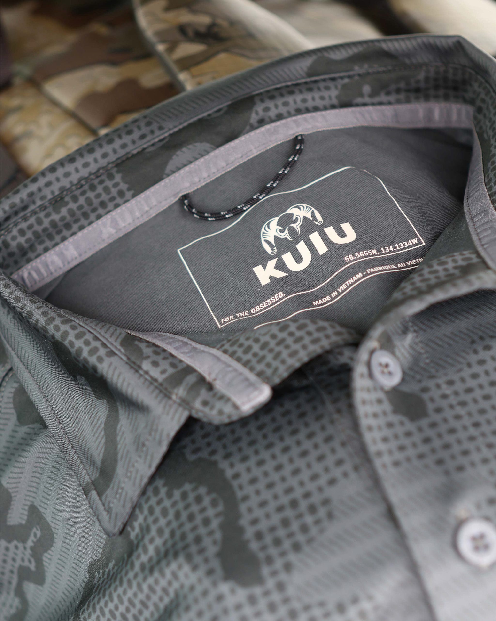 KUIU Performance Polo | Gunmetal Tonal - 图片 8