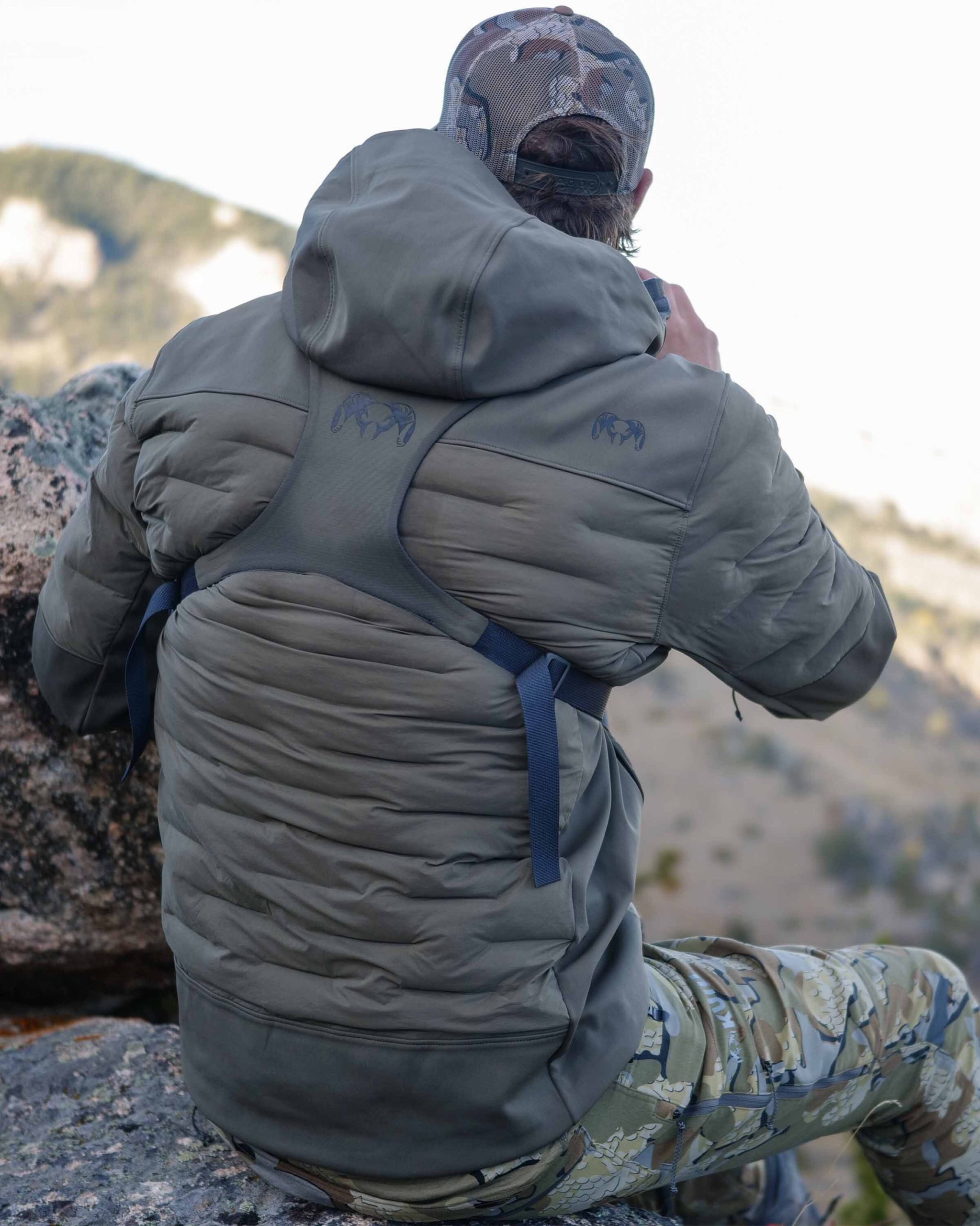 Axis Thermal Hybrid Hooded Jacket | Carbon - 图片 4