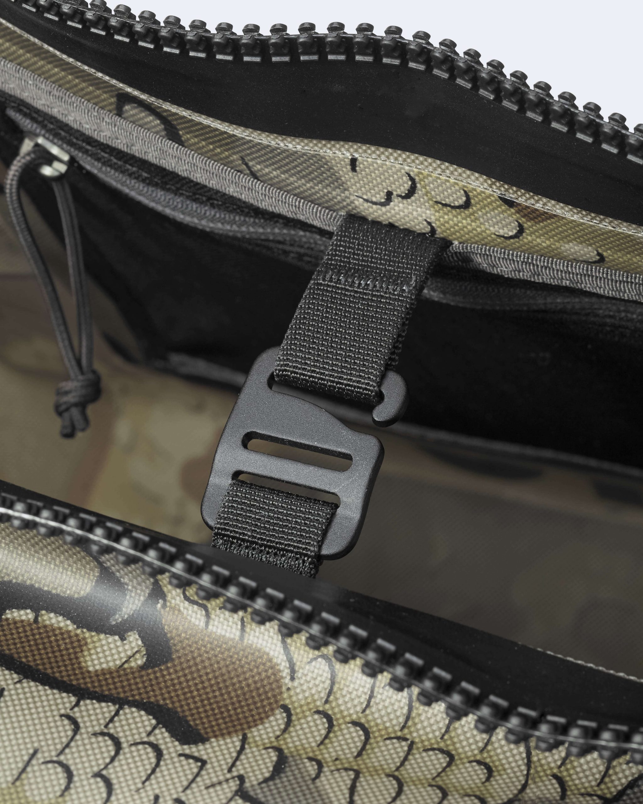 Kodiak 6600 Submersible Duffel | Coyote Brown - 图片 9