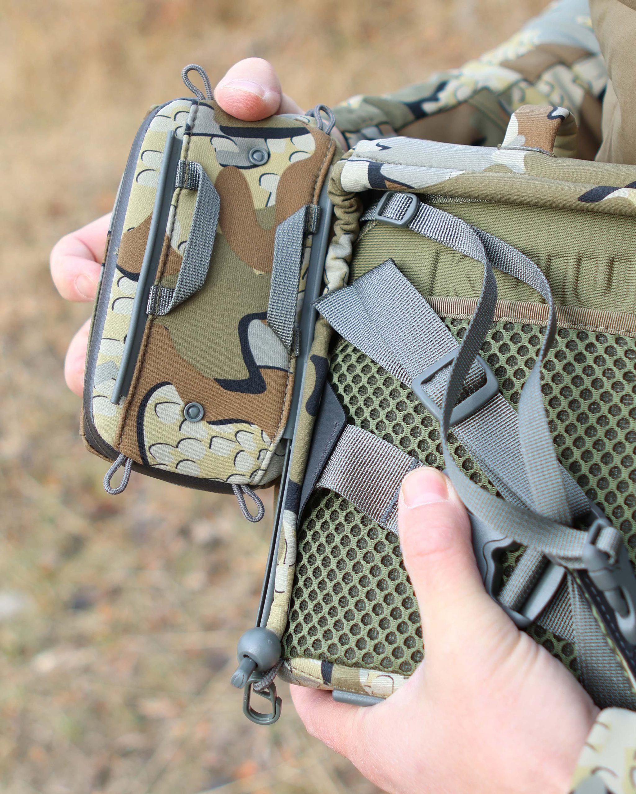 PRO G3 Bino Harness Accessory Pocket | Evergreen - 图片 6