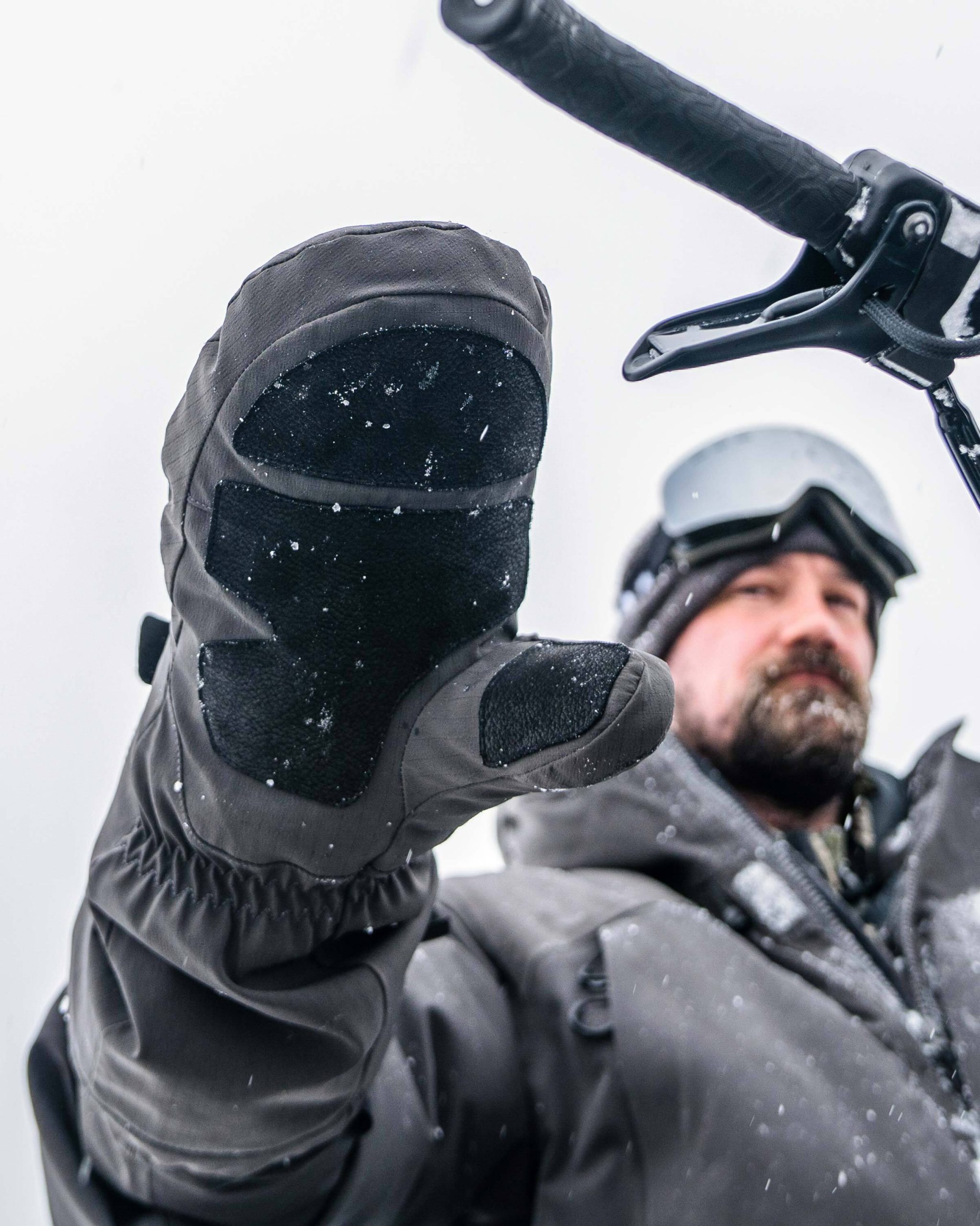 Super Down Arktuk Mitt | Asphalt - 图片 6