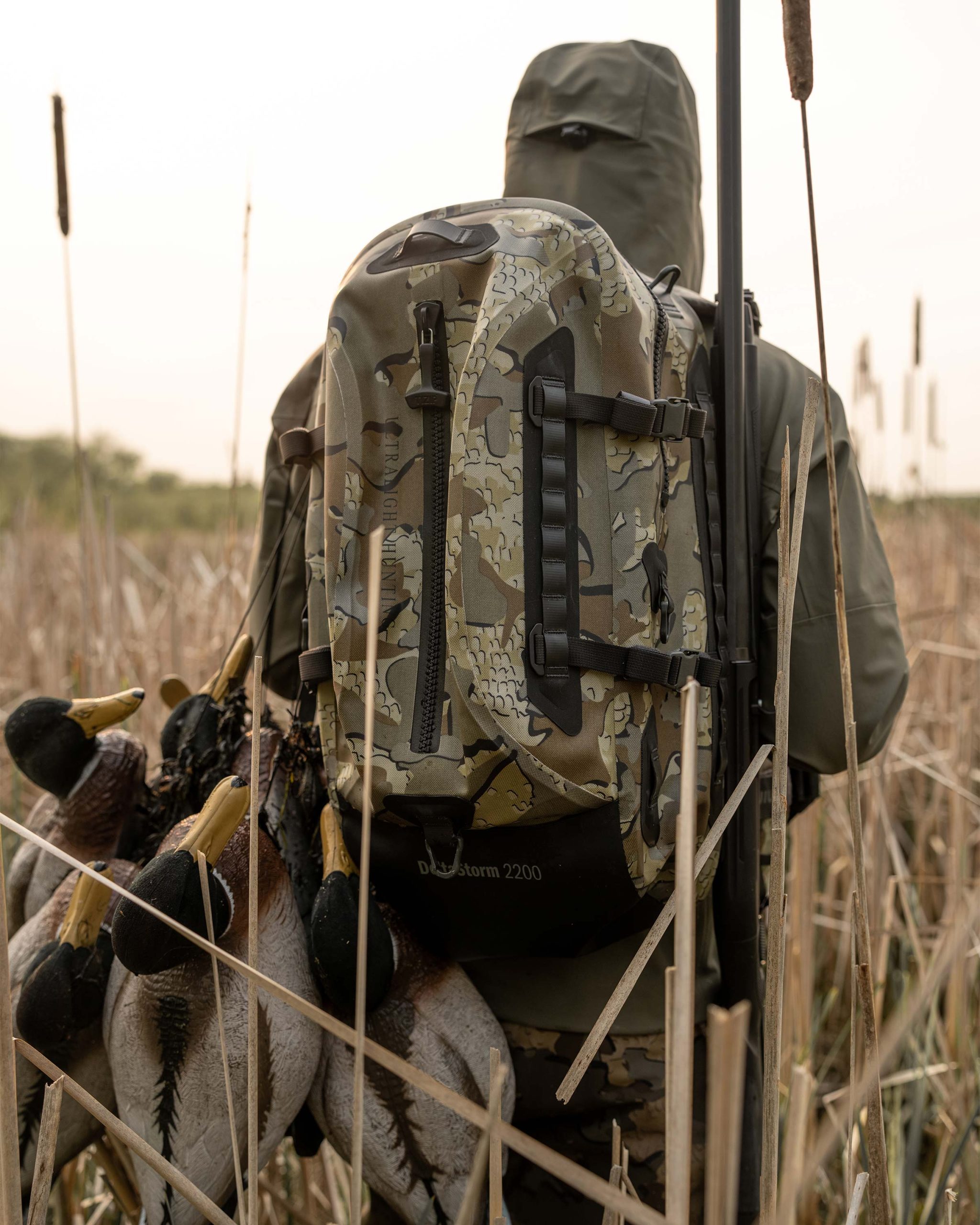 DeltaStorm 2200 Submersible Backpack | Coyote Brown - 图片 15