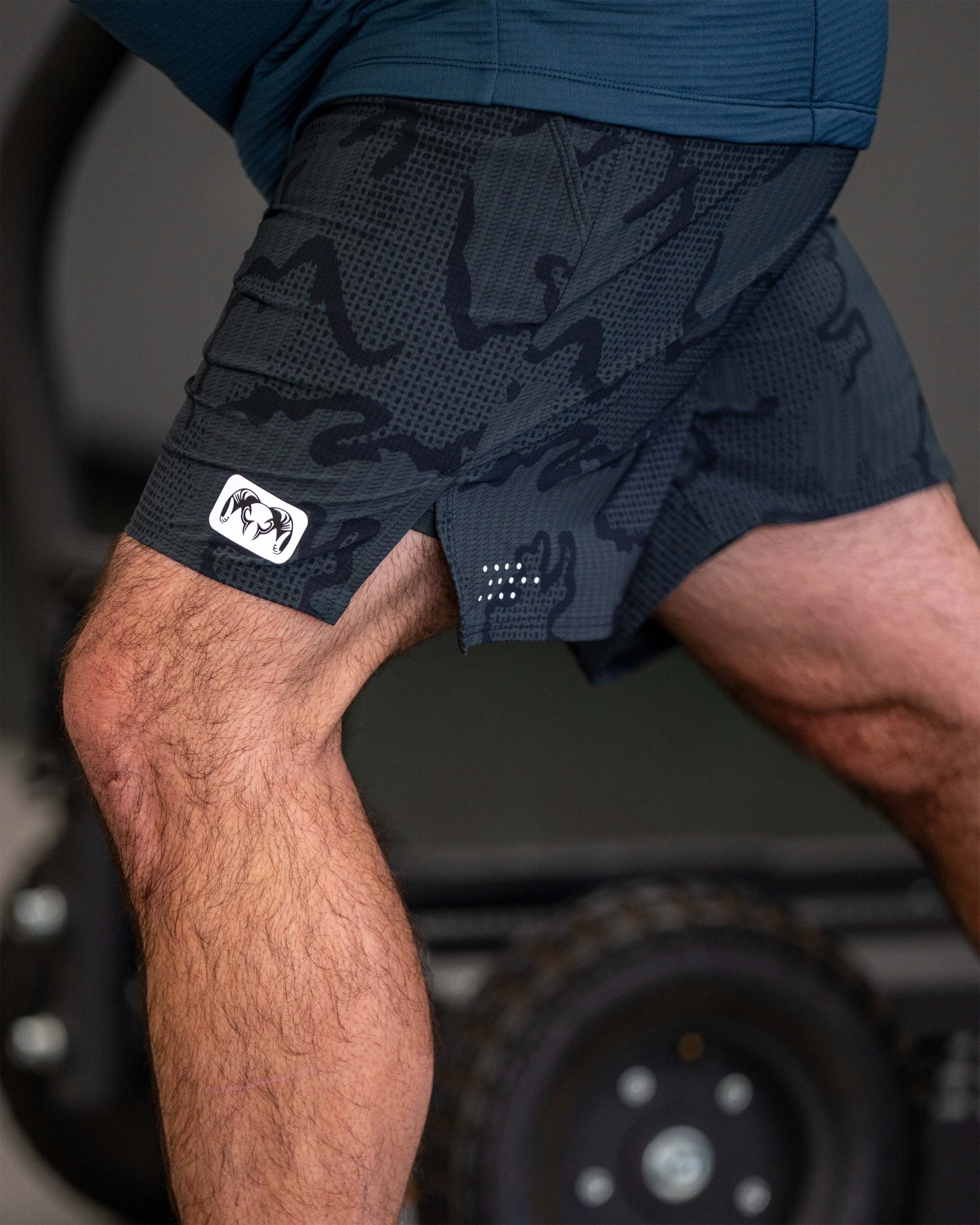 EnduroTrainer Lined 7″ Short | Dark Iron Tonal - 图片 8