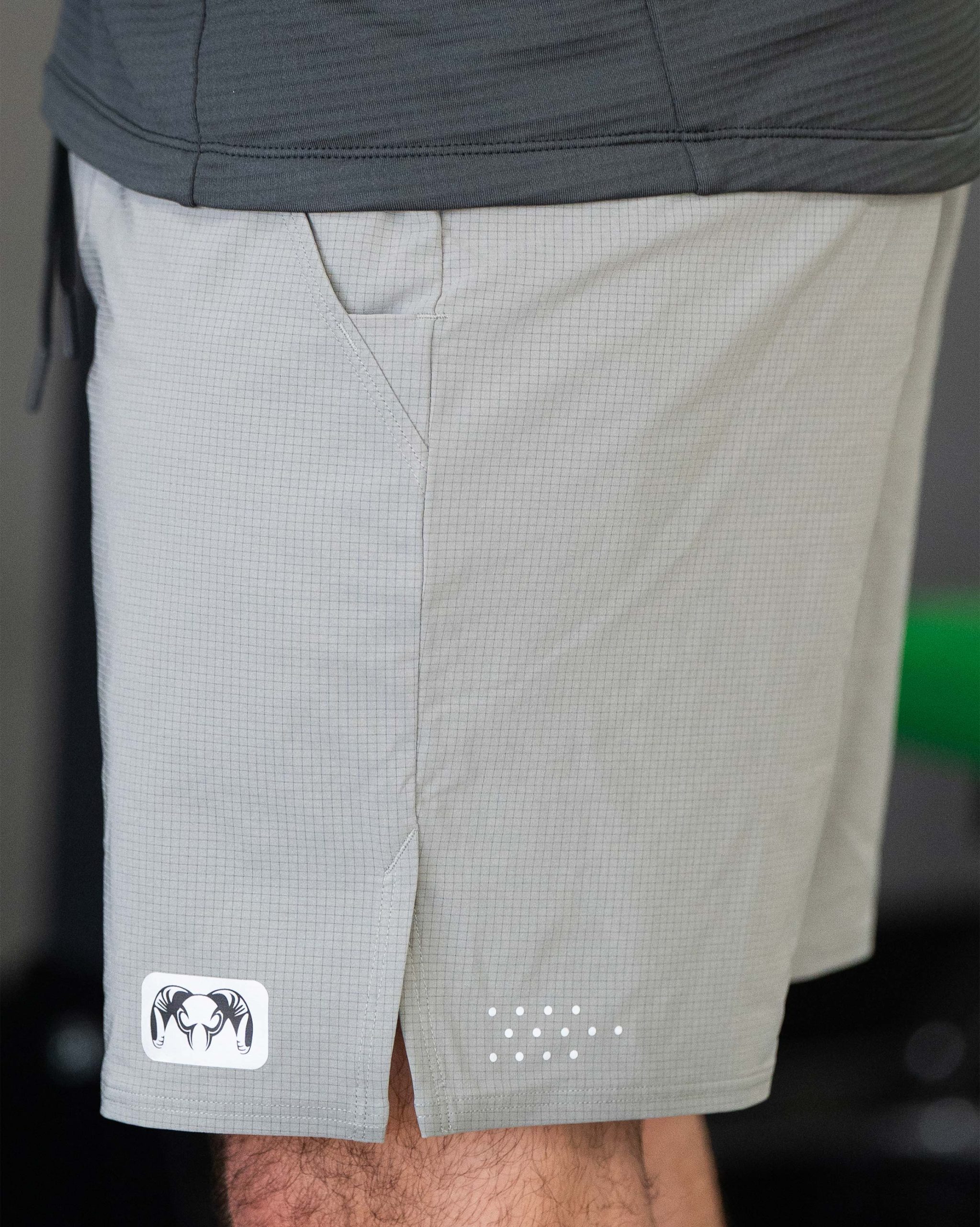 EnduroTrainer Lined 7″ Short | Shadow - 图片 7